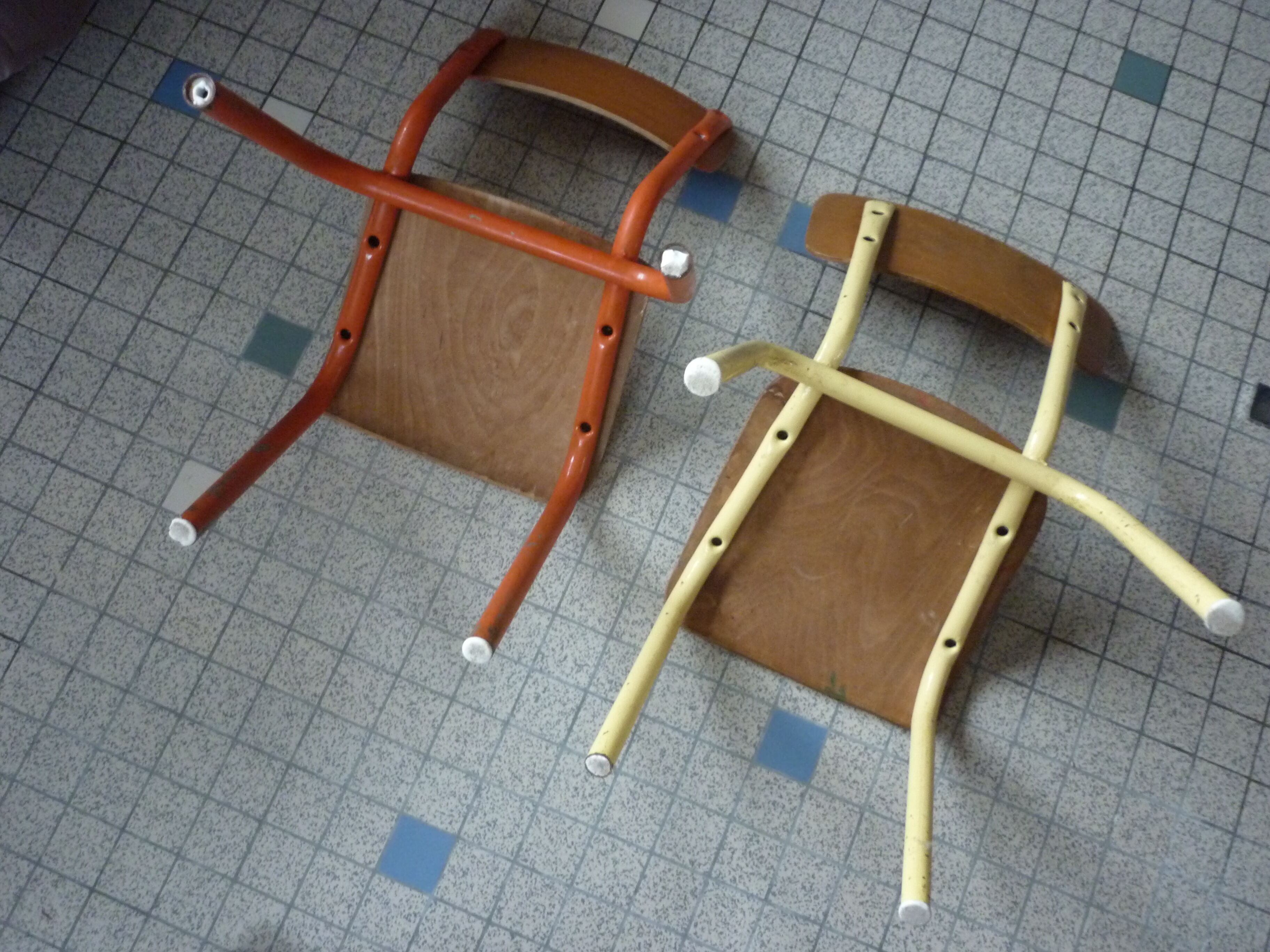 2 chairs child metal orange and yellow wood