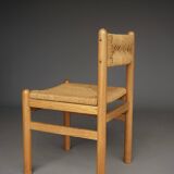 4 chaises de salle à manger en pin et jonc de mer dans le goût de Charlotte Perriand, années 1960