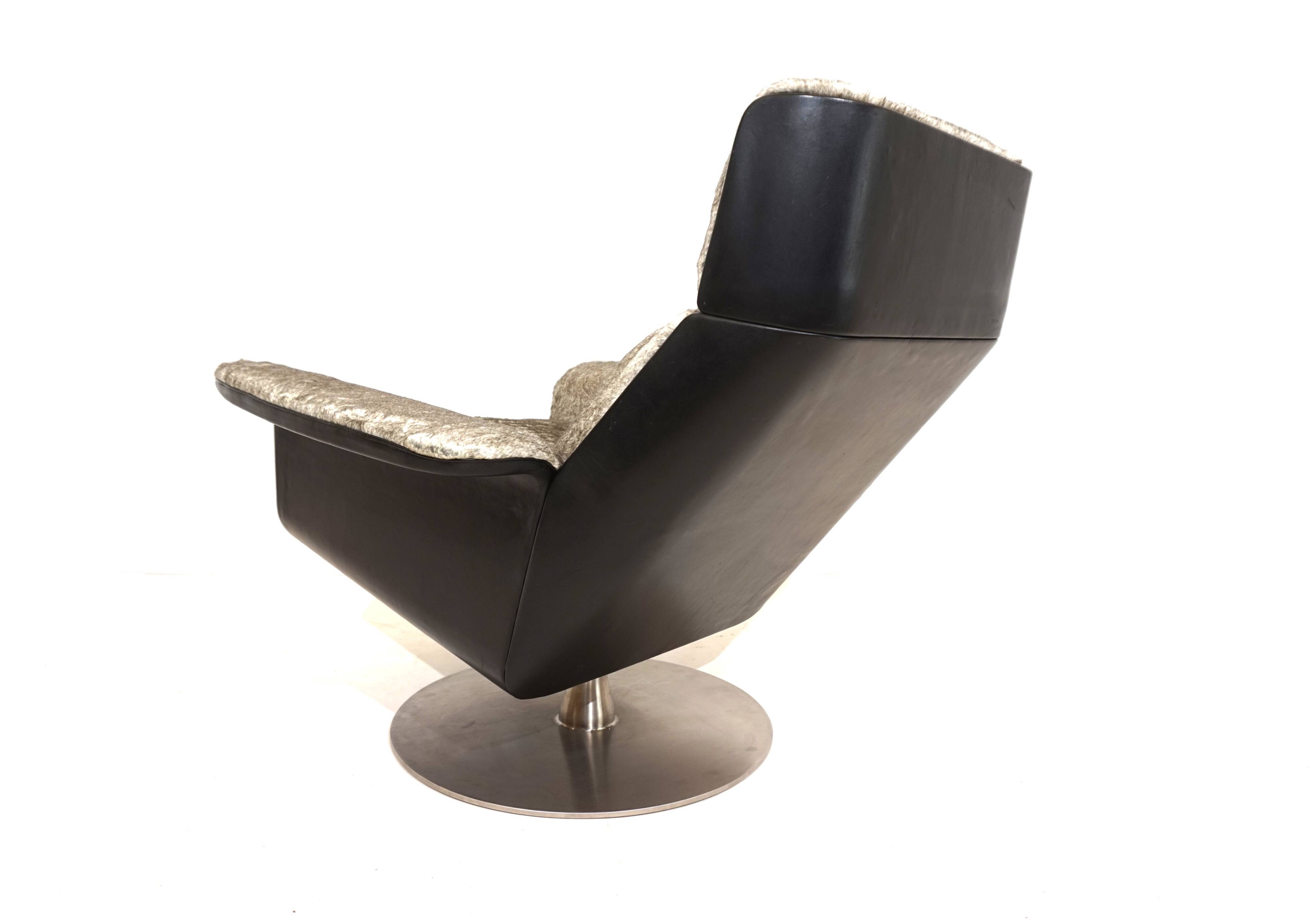 Fauteuil lounge Kaufeld Siesta 62 avec pouf par Jacques Brule