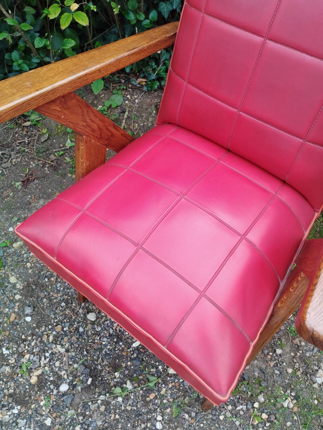 Paire de fauteuils anciens pieds compas