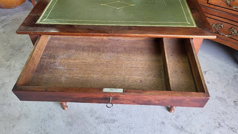 SMALL WRITING DESK WITH 1 DRAWER IN MAHOGANY