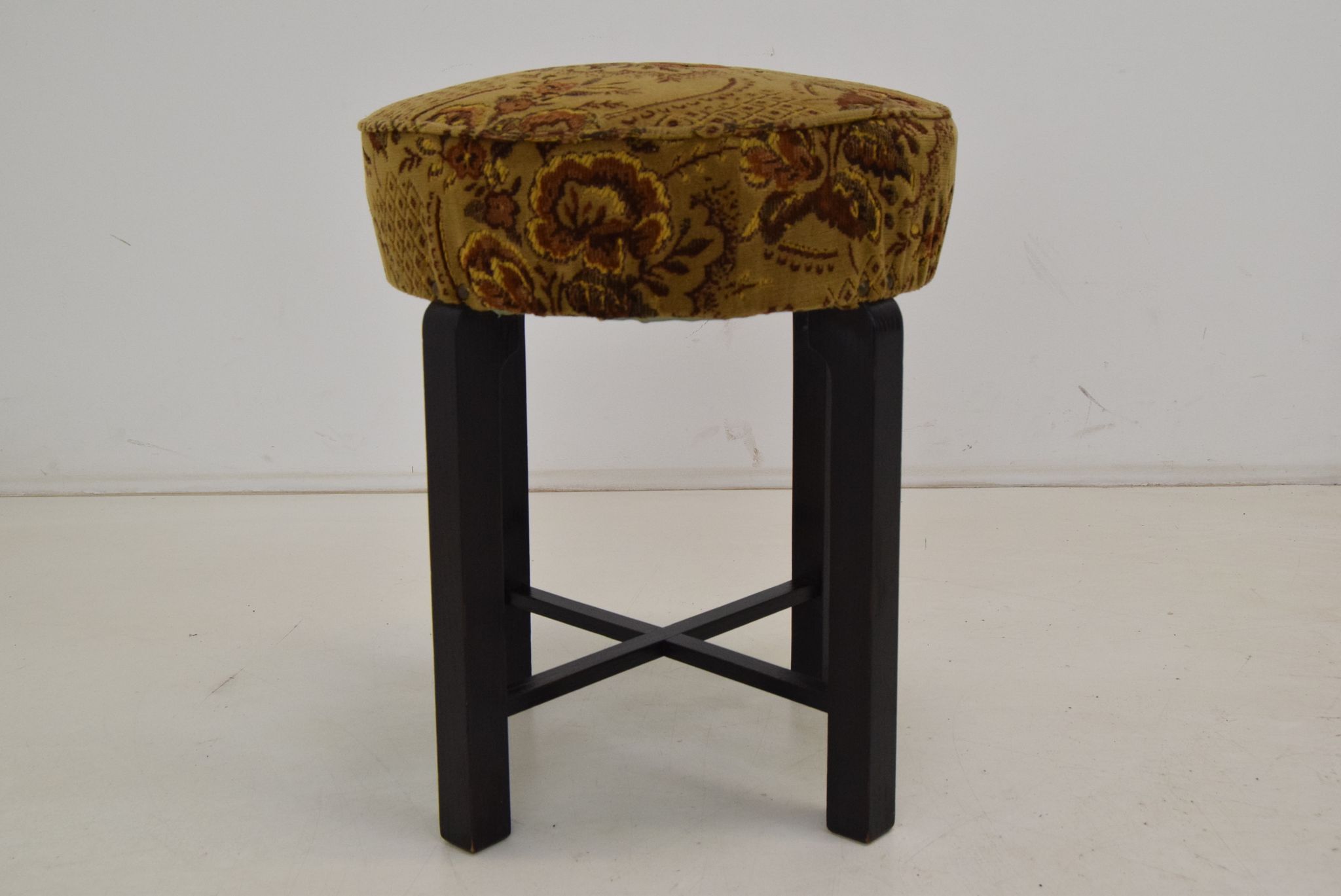 Tabouret du milieu du siècle, années 1950