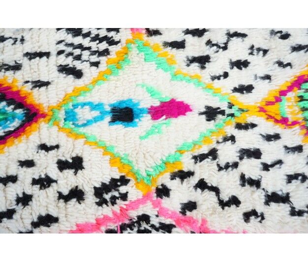 Colorful Berber carpet 172x112cm