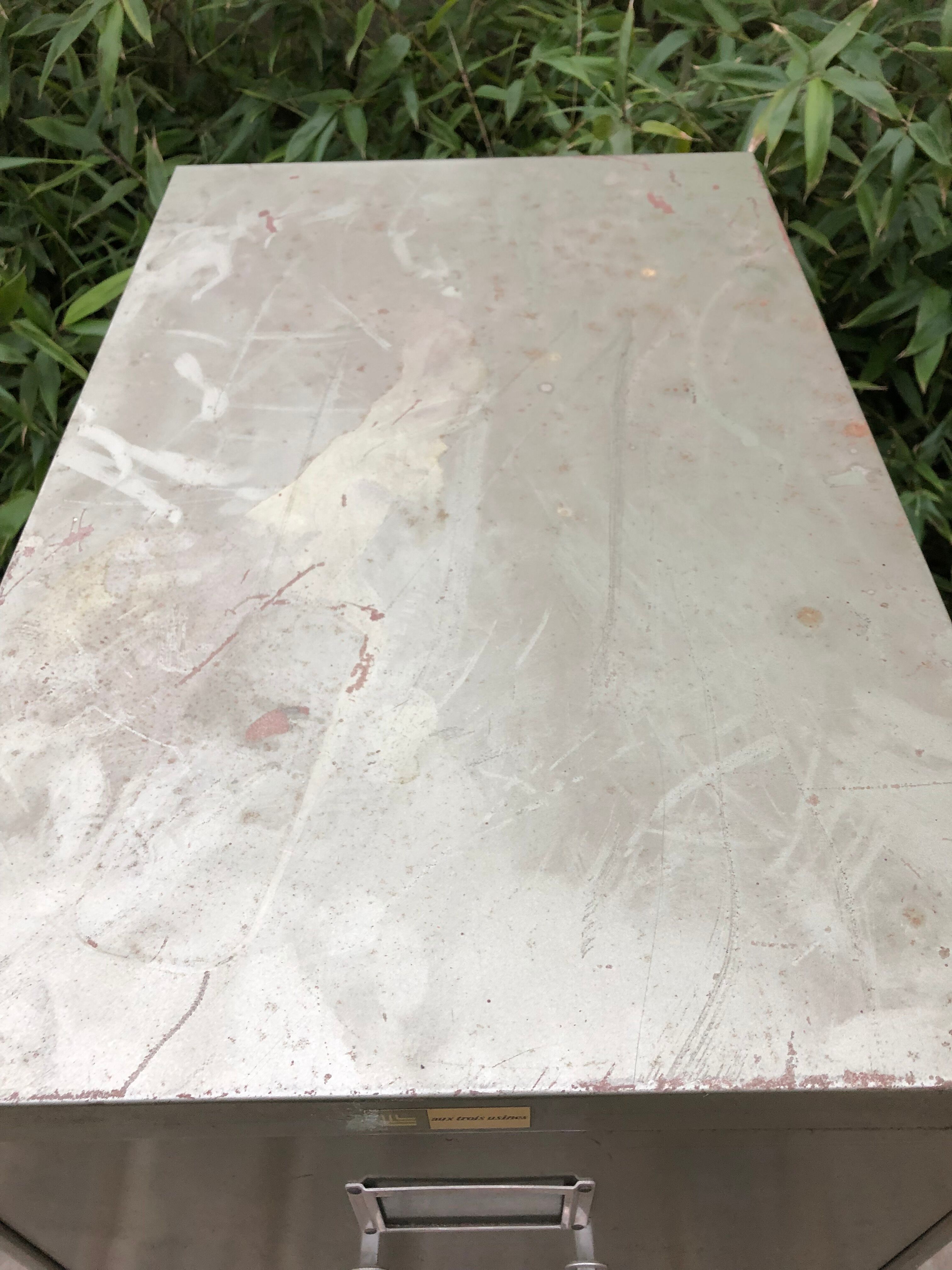 Industrial metal binder with 4 drawers