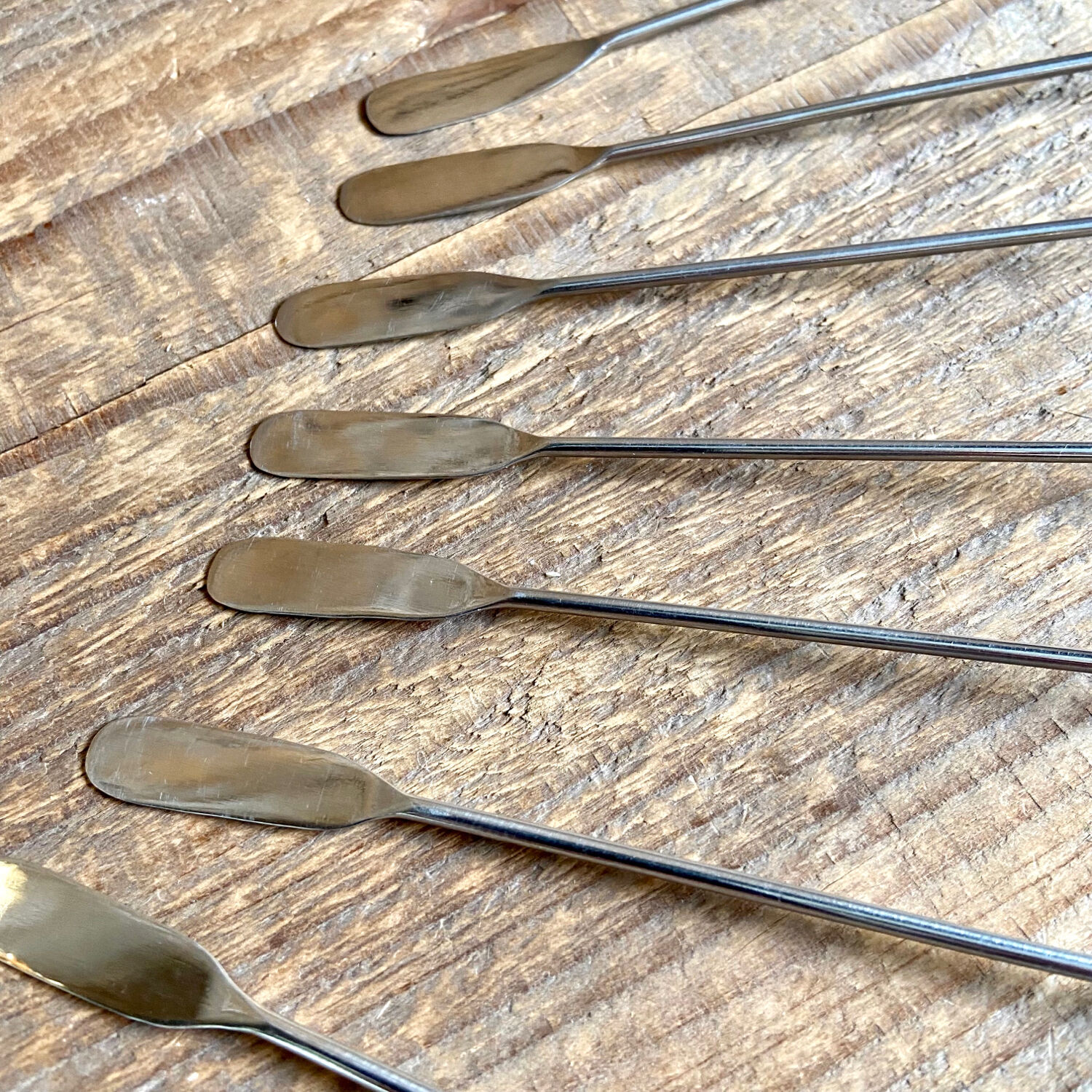8 bamboo handle cocktail stirrers