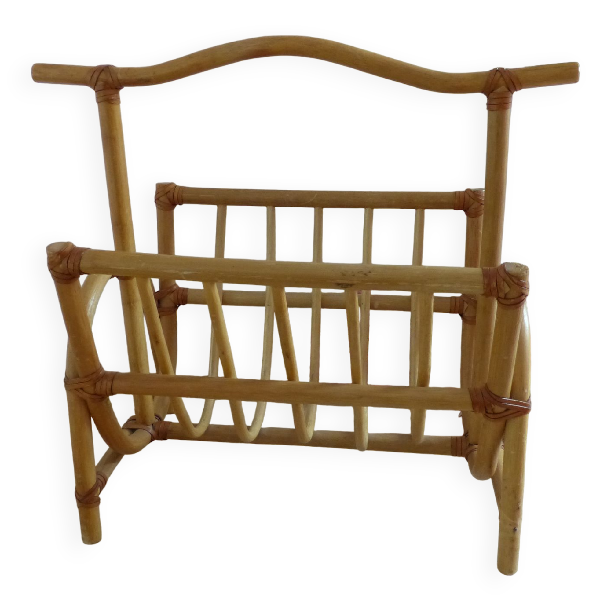 Large vintage rattan magazine holder 1960s - 1970s