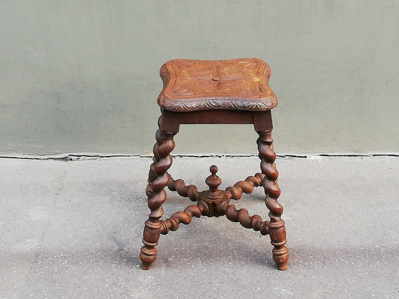 Ancient oak tabouret