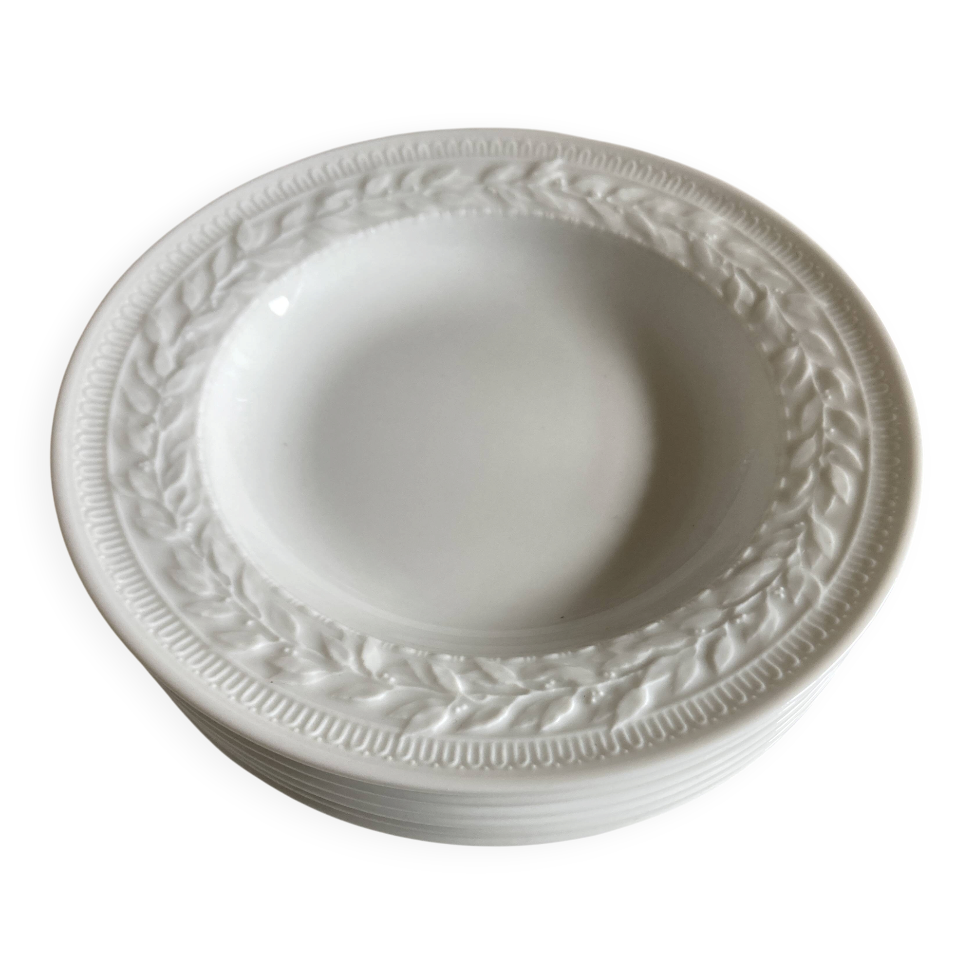 set of 6 Bernardaud Louvre neo-classical plates with laurel wreath