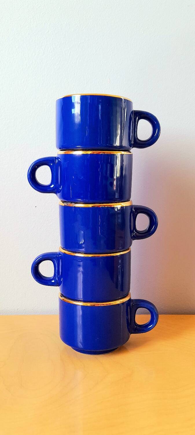 Porcelain coffee cups