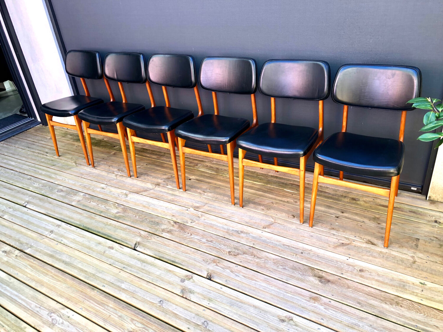 Set of Scandinavian chairs