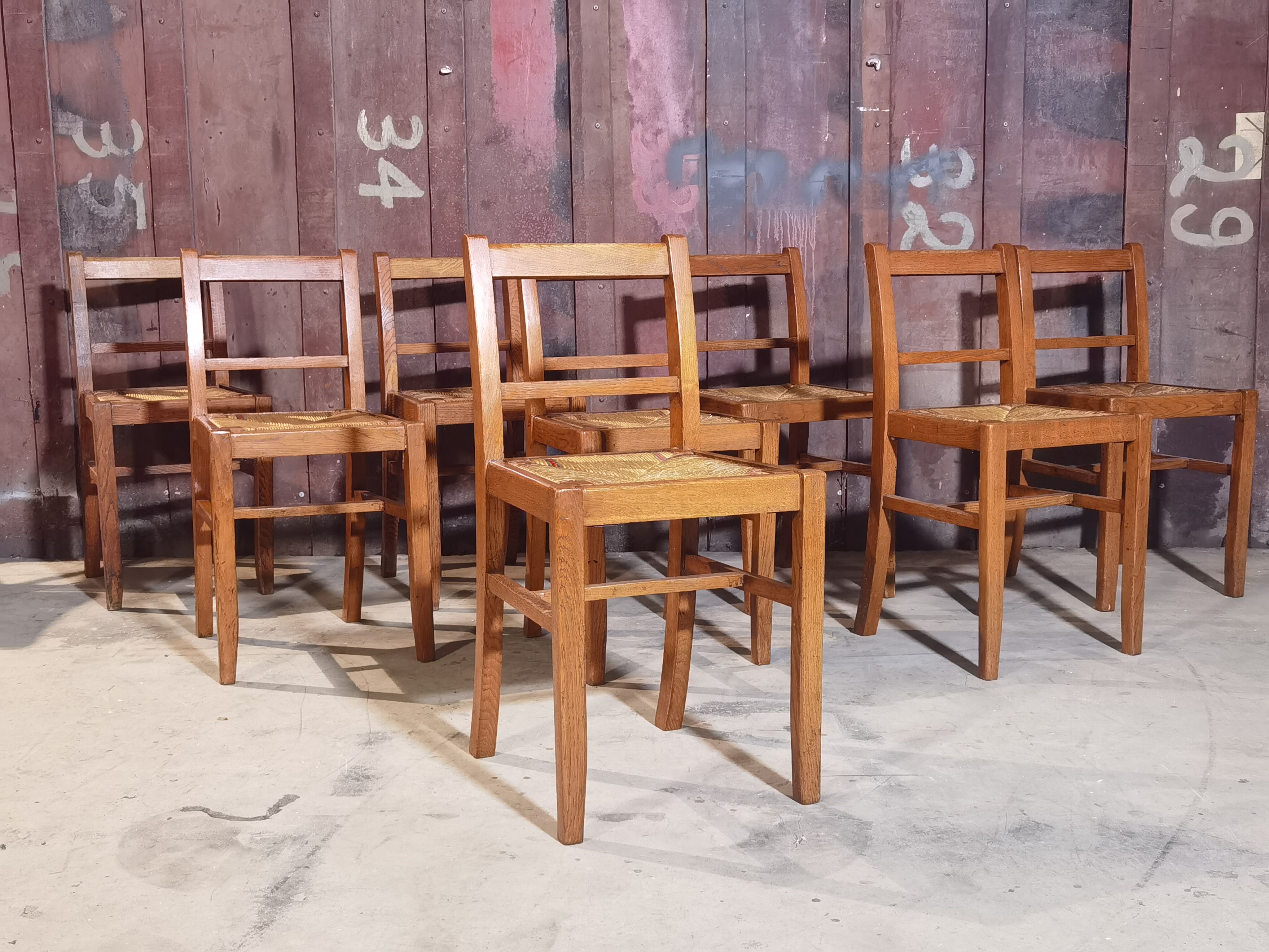 Lot de 8 chaises Reconstruction 1950 Chêne et paille