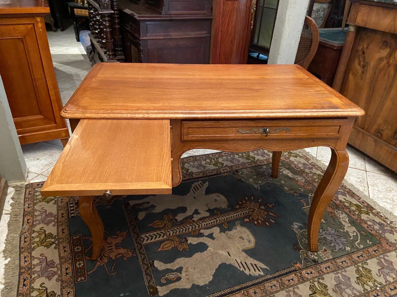 Office 3 drawers and retractable shelf solid blond oak Louis XV style