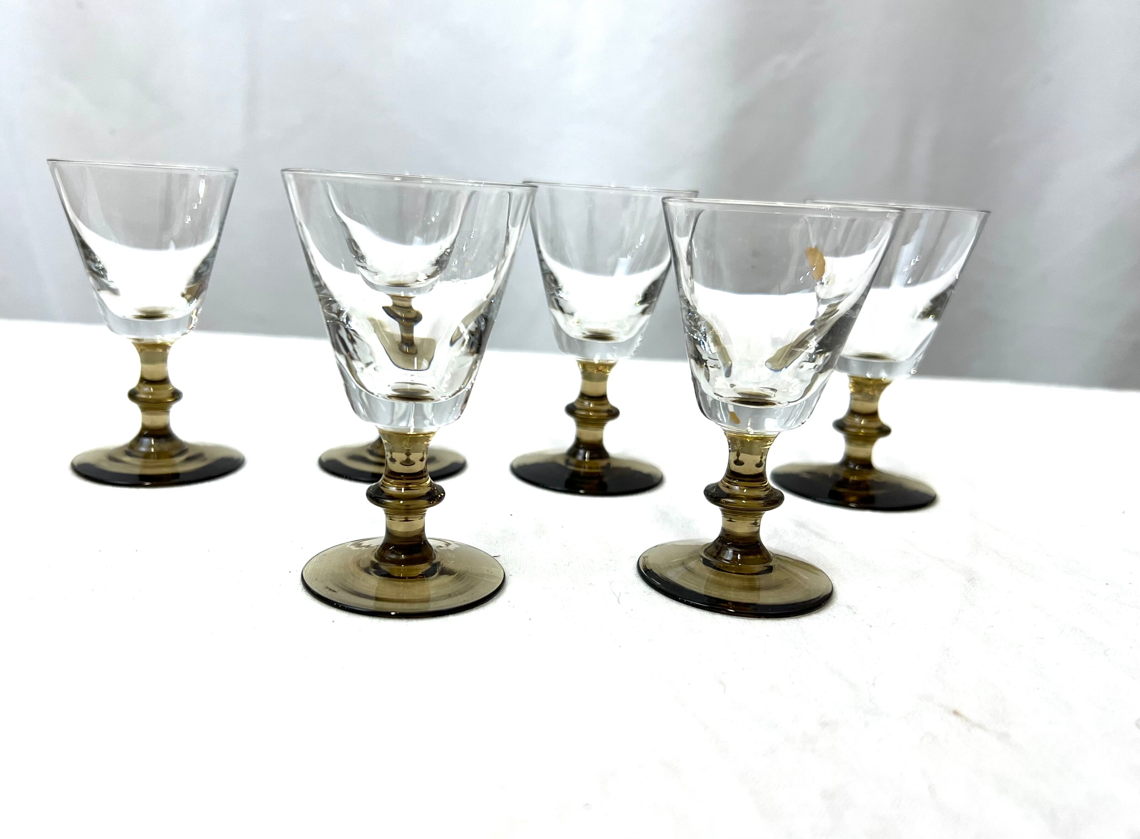 6 verres pied liqueur shot en verre fumé dans coffret Breizistal Luxe