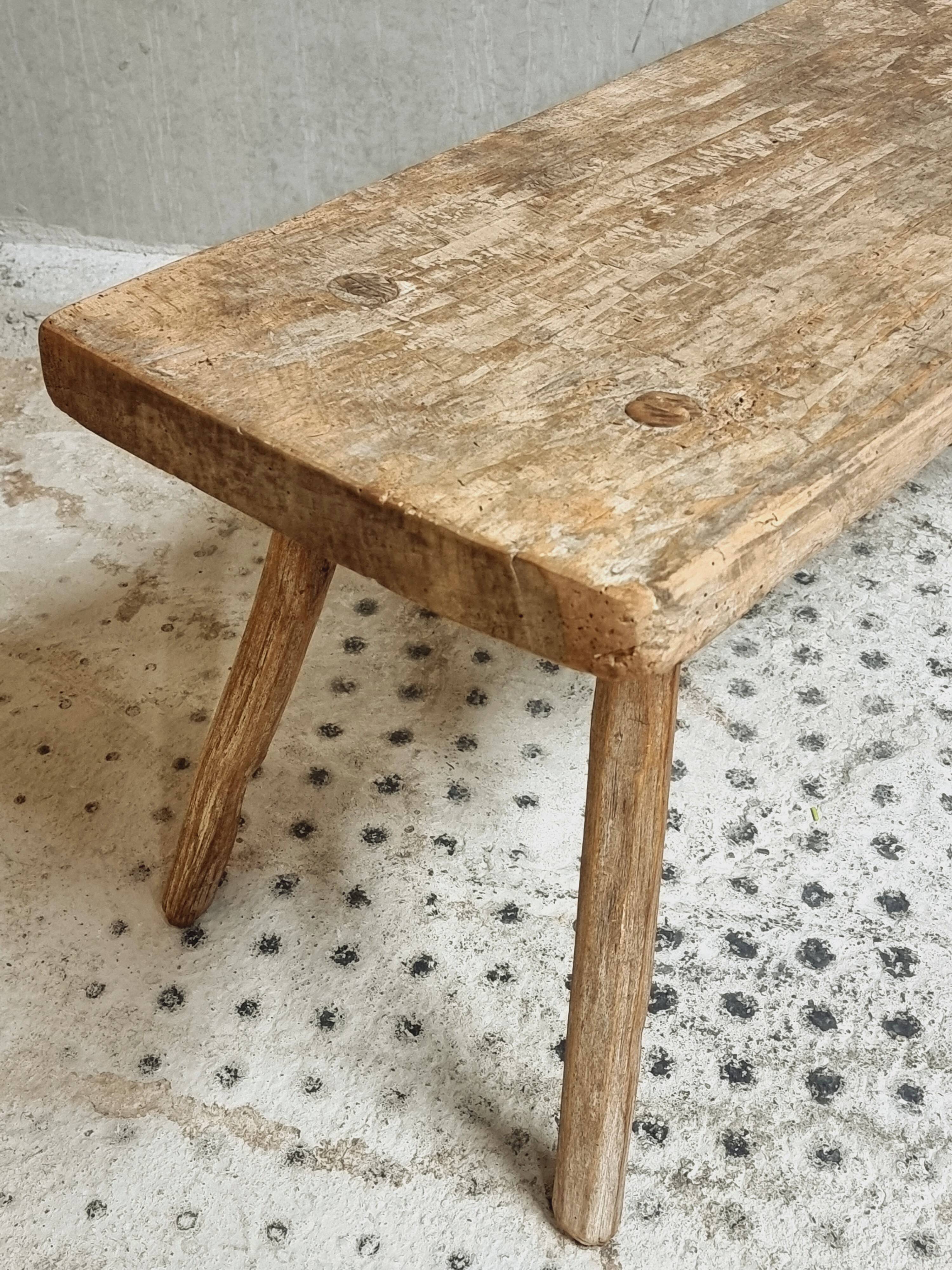 Banc de table d'abattage de table d'appoint antique en bois de hêtre et de châtaignier