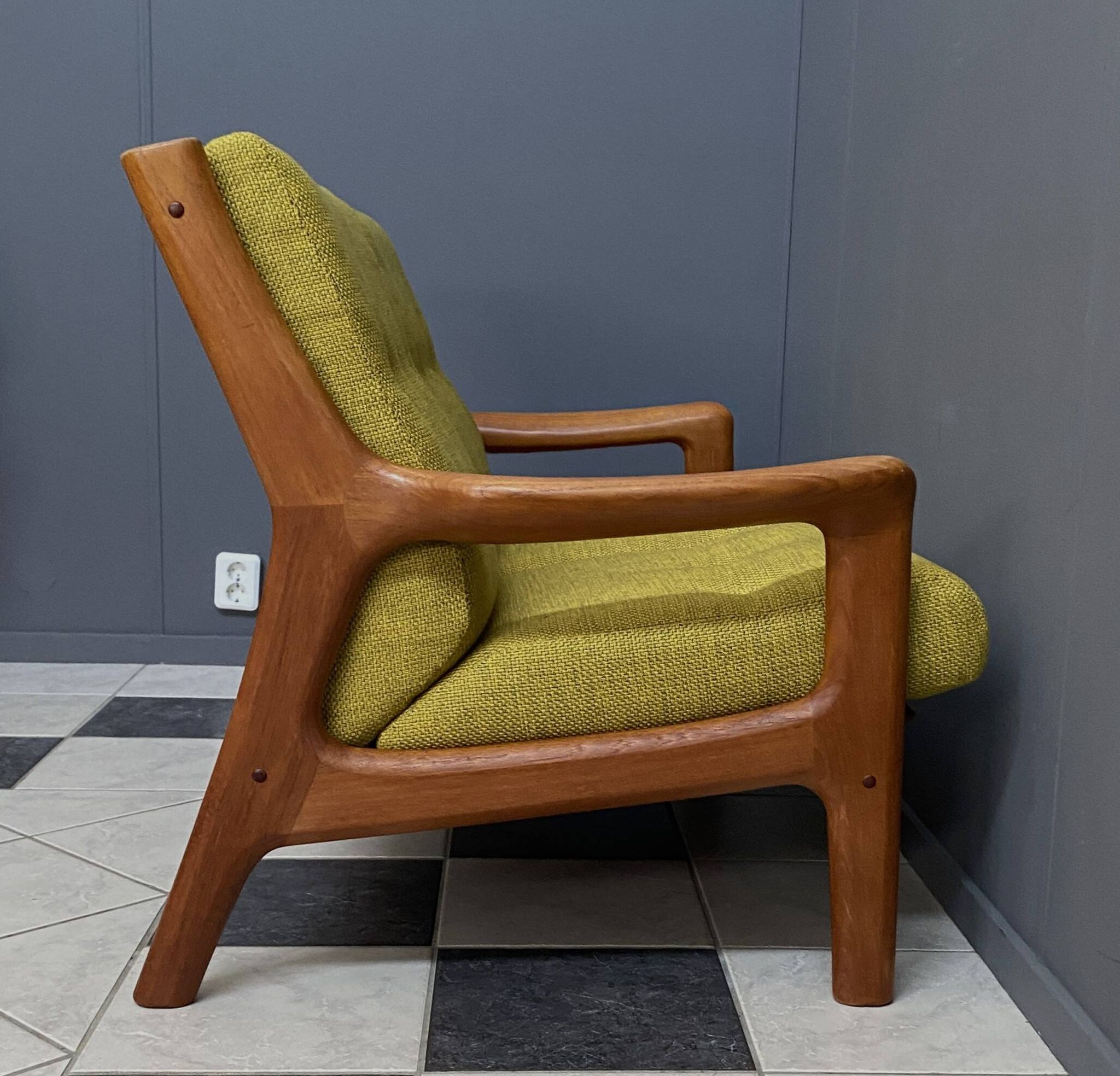 Gustav Thams teak 2-seat sofa for A/S Vejen Denmark 1960s
