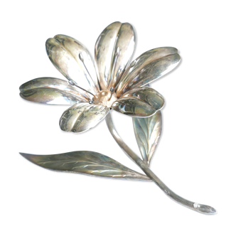 Flower ashtray in silver metal signed Plame, years 60
