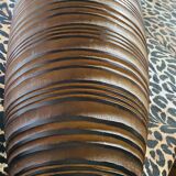 Vase en bois