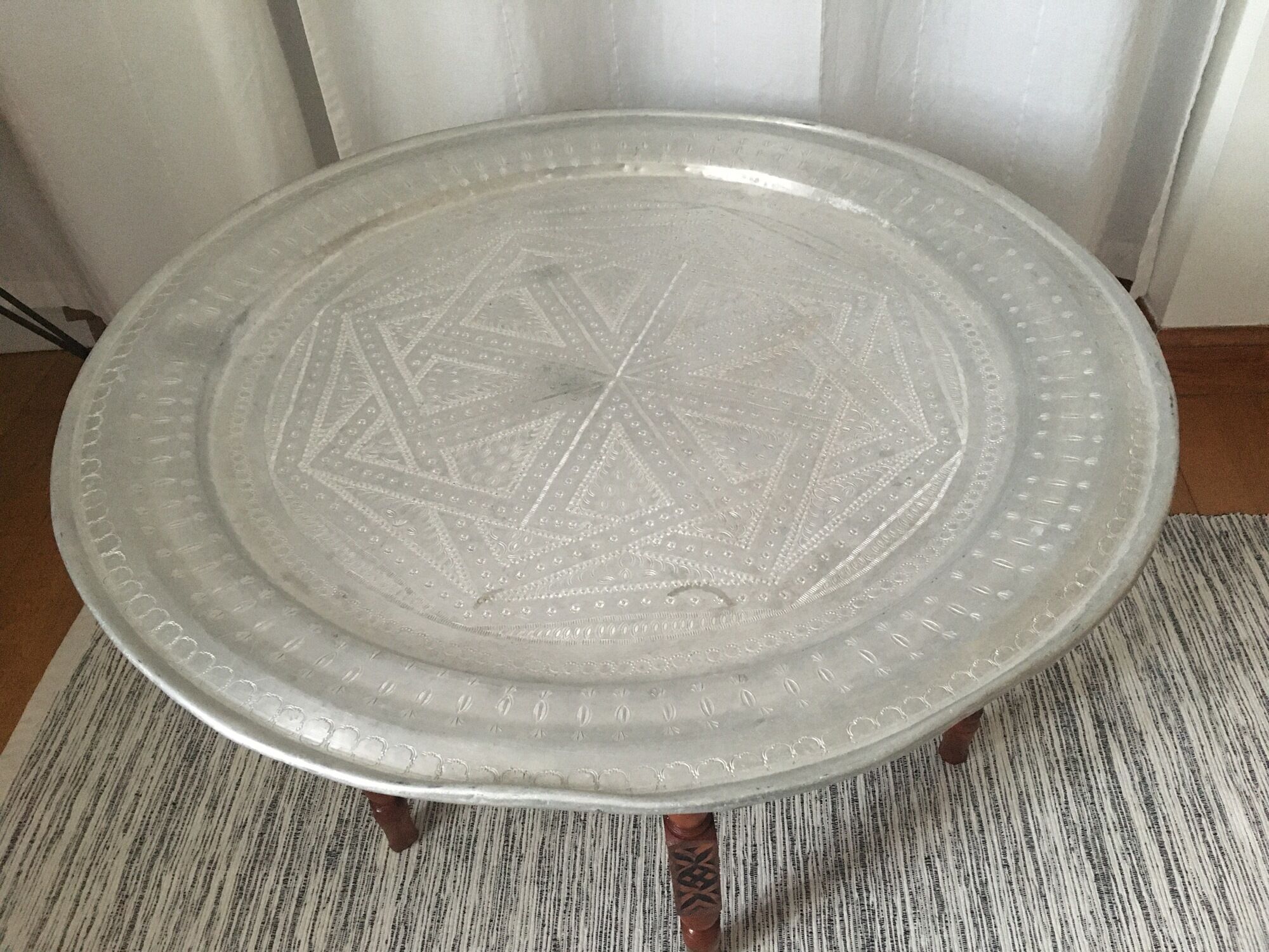 Moroccan aluminum tray on wooden tripod