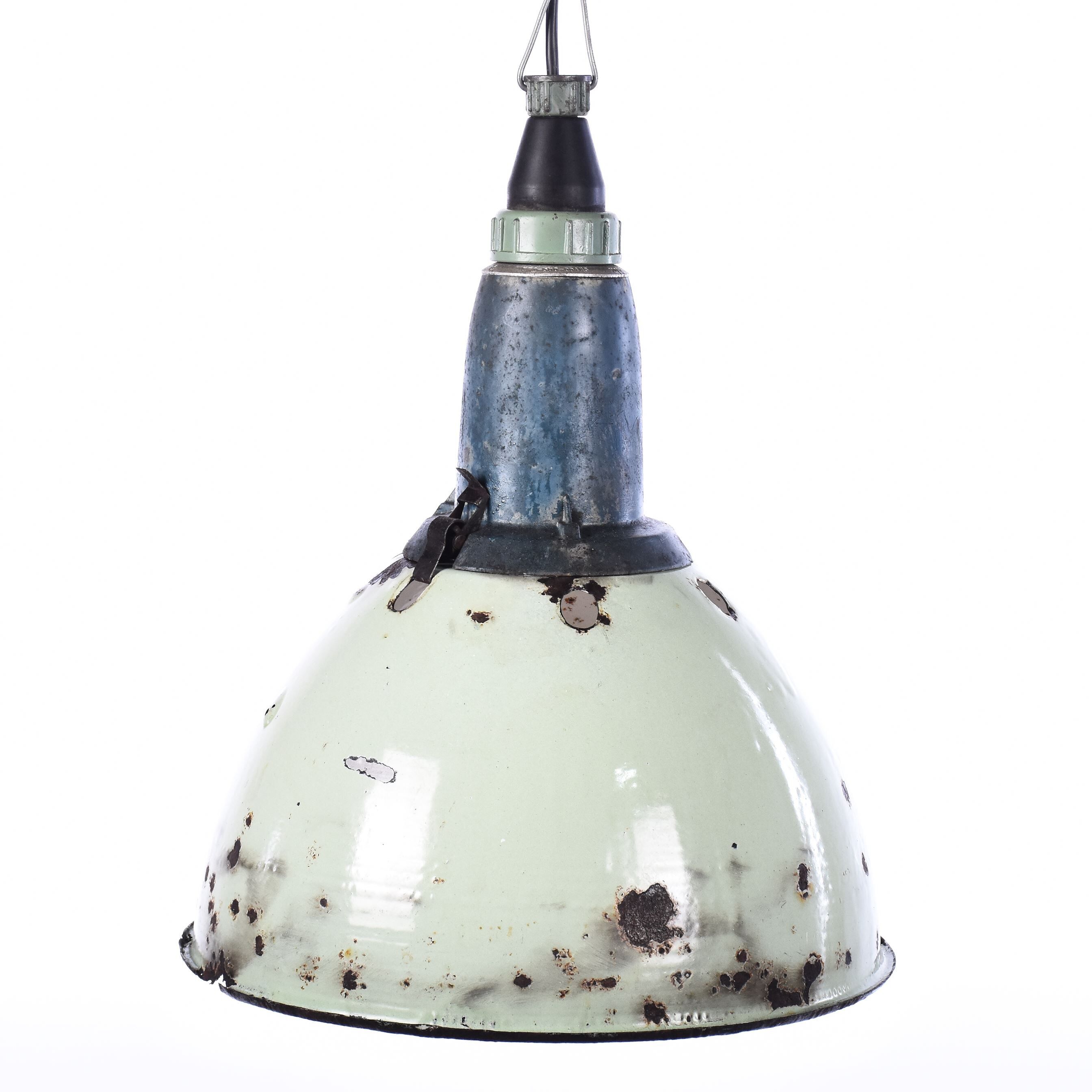 Enamel pendant lamp