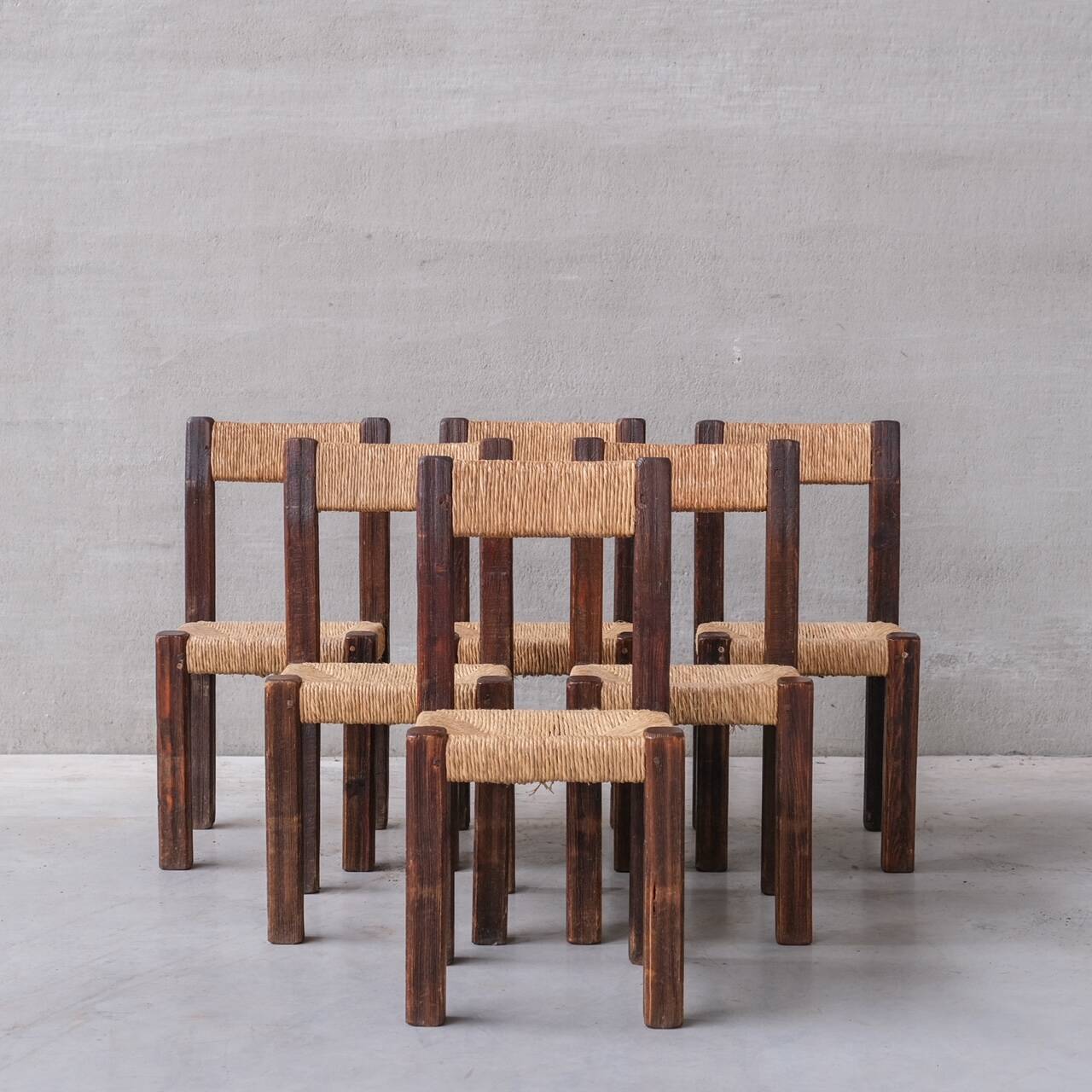 Ensemble de six chaises de salle à manger françaises Chunky Rush du milieu du siècle