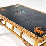 50s/60s coffee table in rattan and ceramic