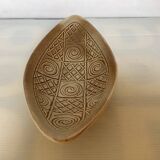 Ethnic Germany patterned pocket emptier