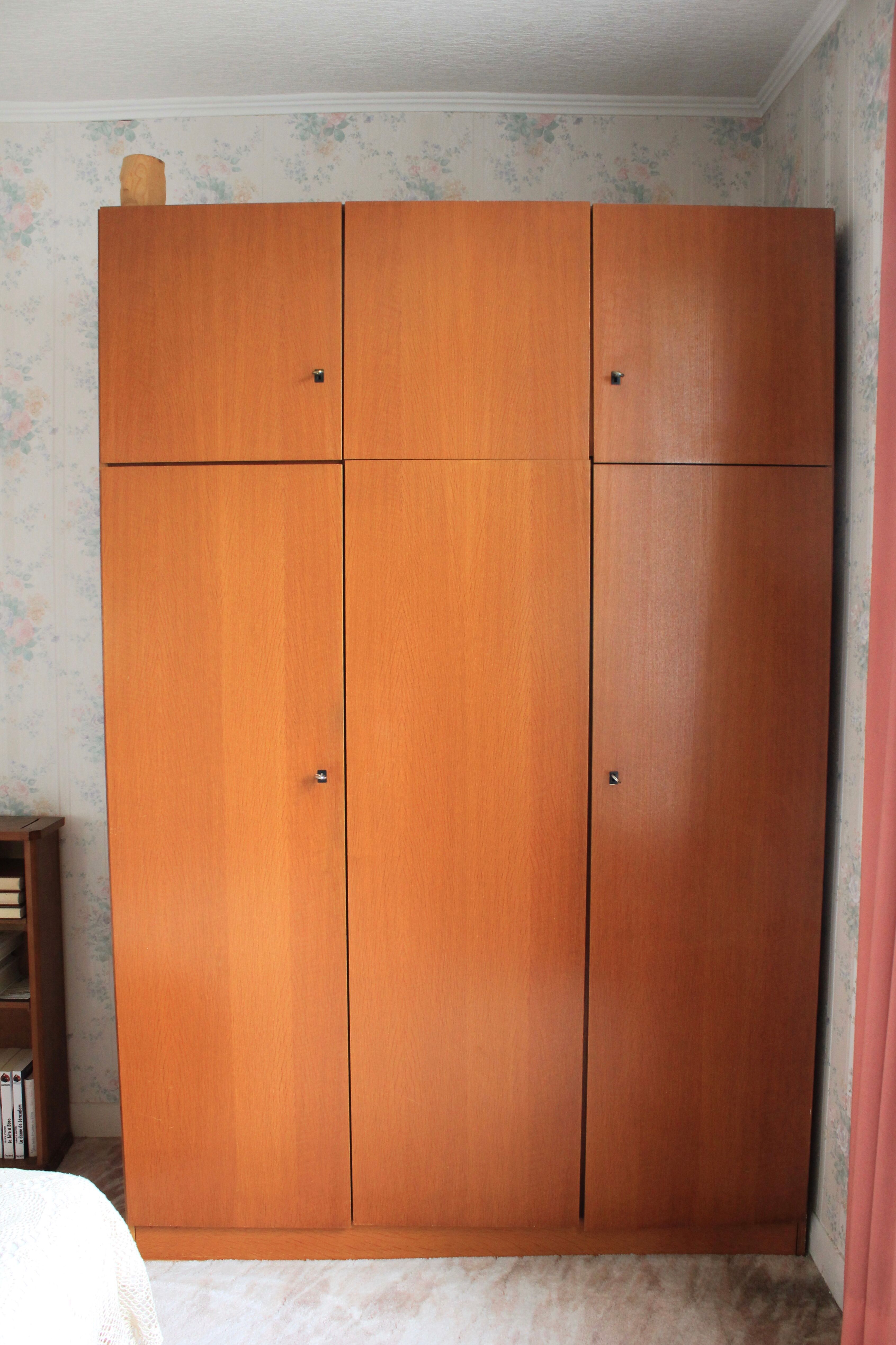 Wardrobe wardrobe 70s