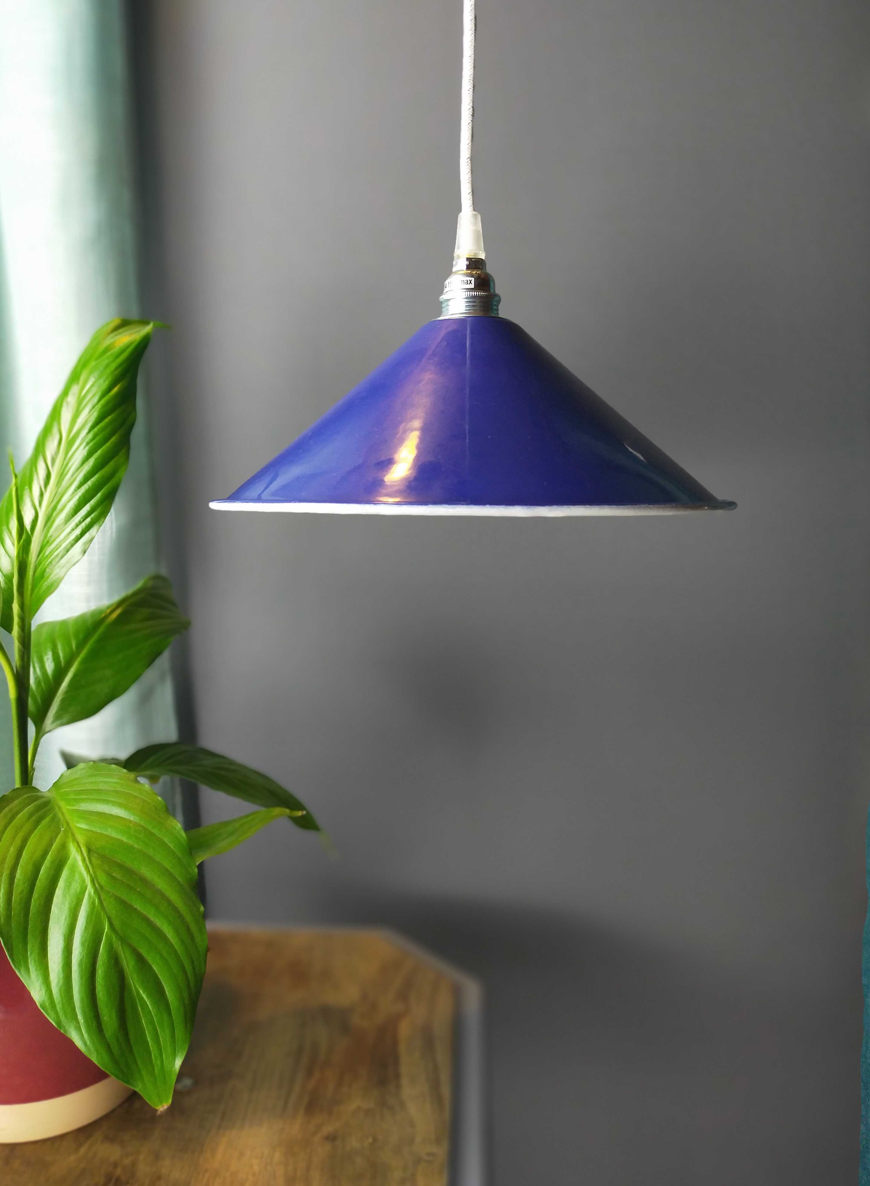 Vintage blue enamelled sheet metal suspension