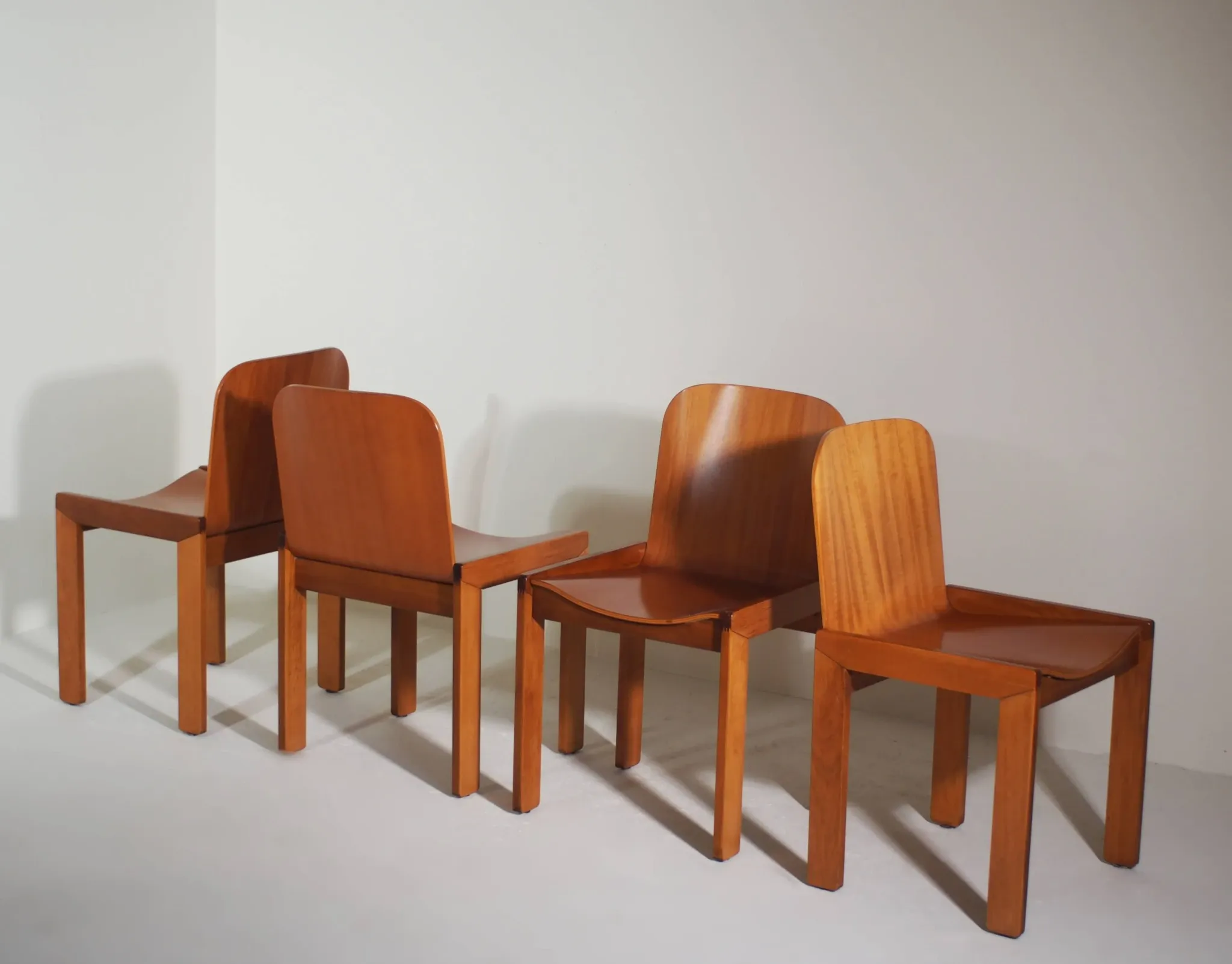 Dining Chairs Attributed to Afra and Tobia Scarpa for Molteni, Set of 4