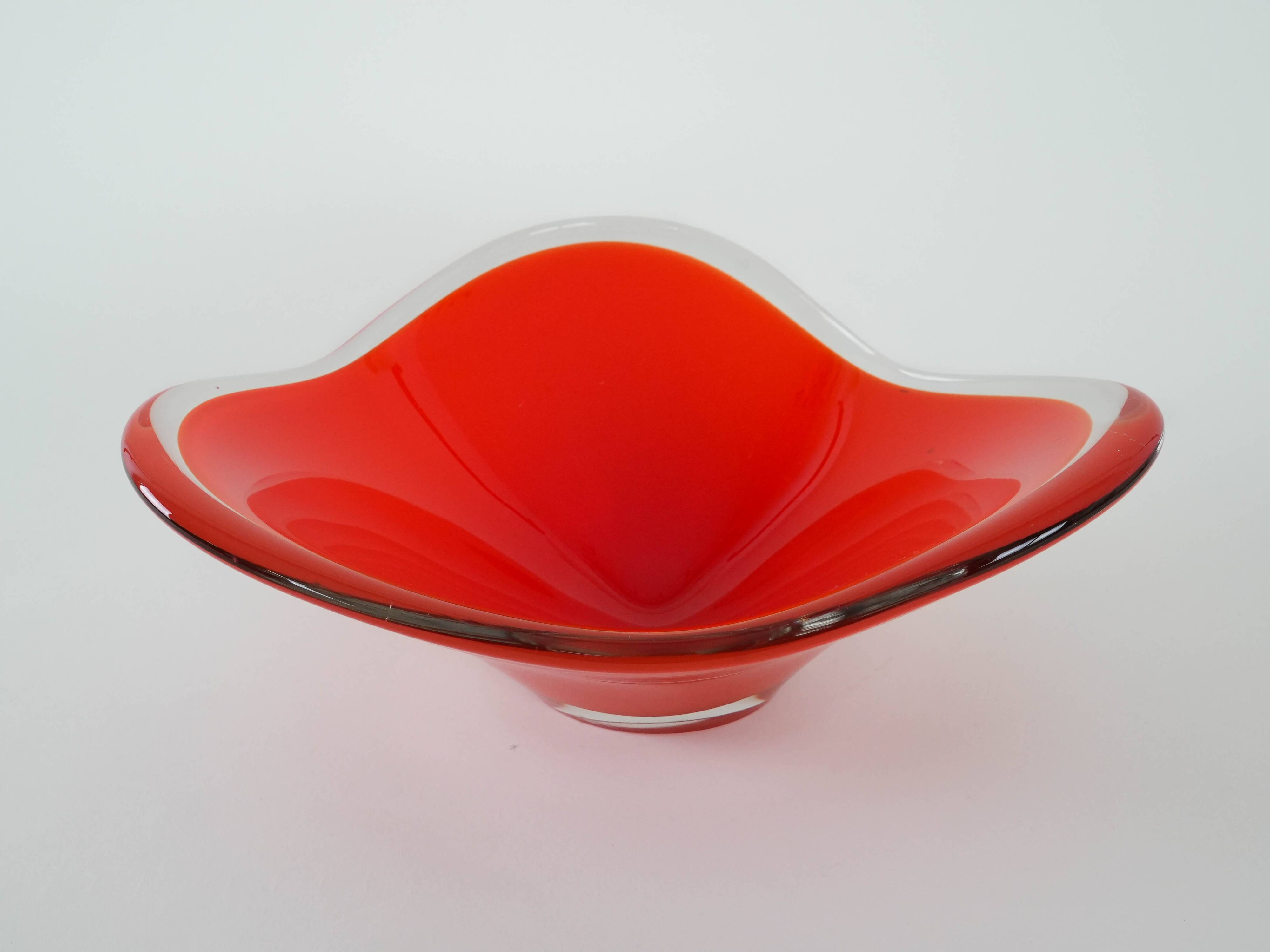 Red platter, Murano glass, Italian design, 1960s, made in Italy