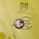 Cheese platter with floral handle