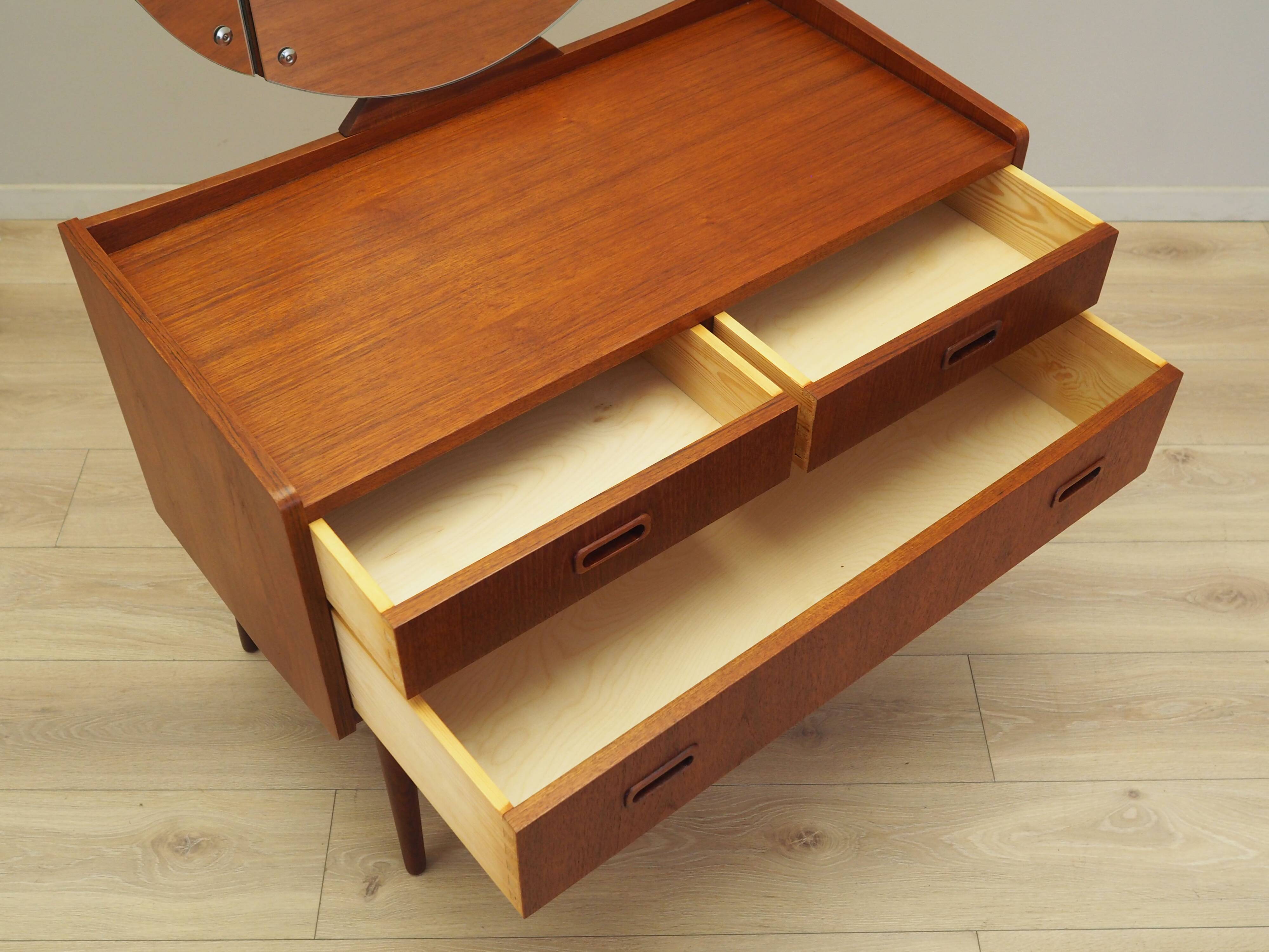 Teak dressing table, Danish design, 1970s, production: Denmark