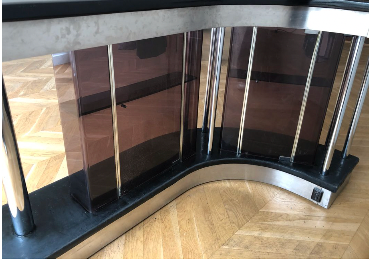 Low vintage design bar with interior storage