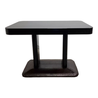 Table basse par Jindrich Halabala