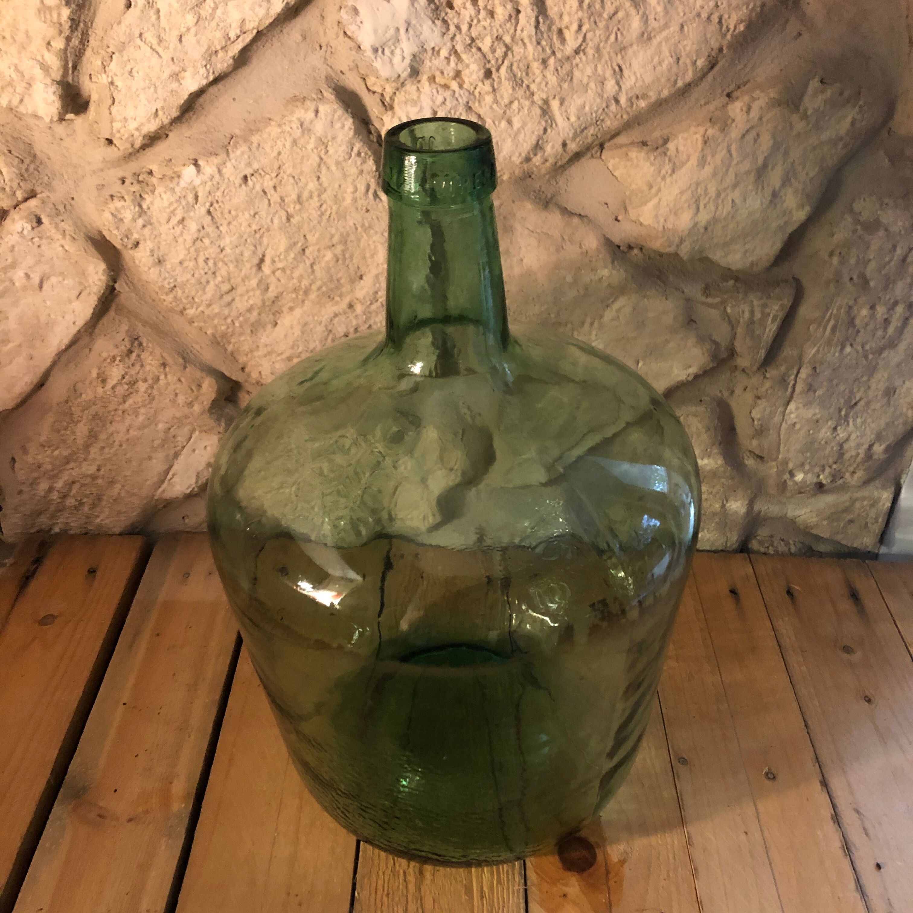 Demijohn