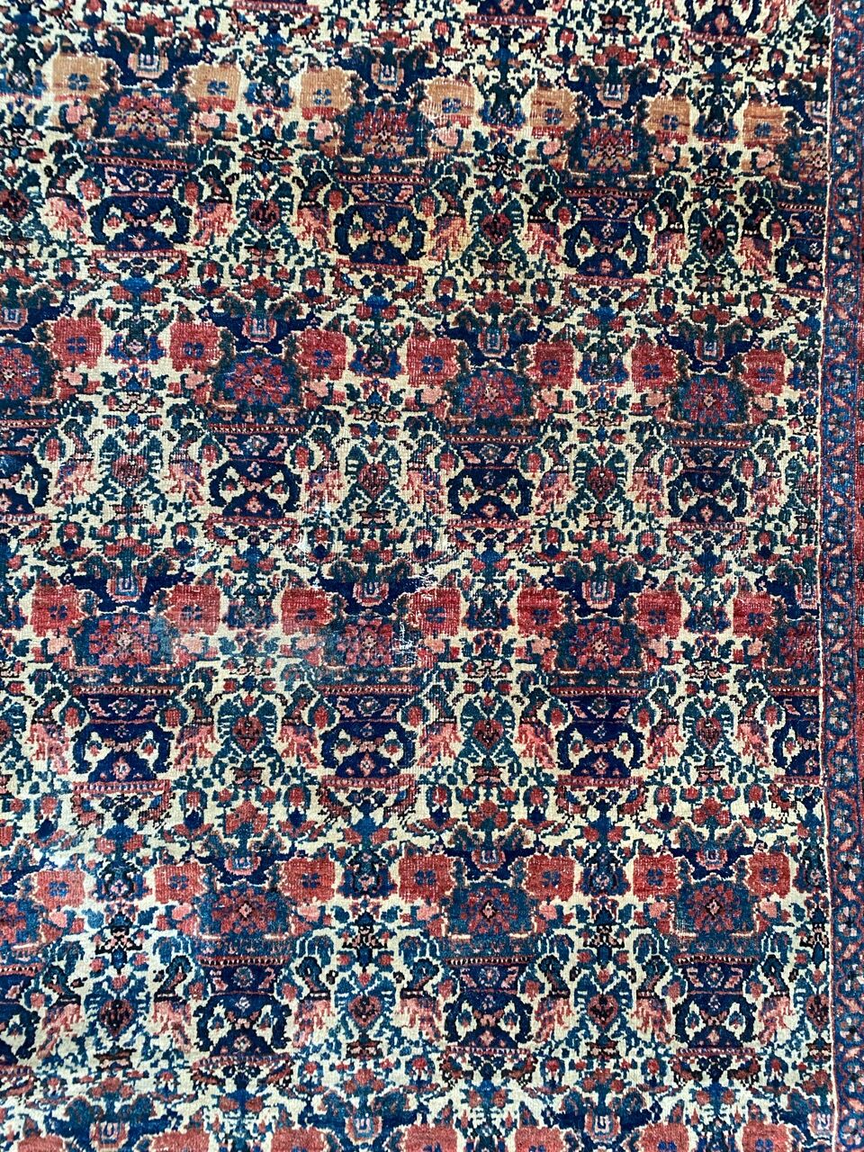 Beautiful old Persian carpet from Abadeh handmade 100x144 cm