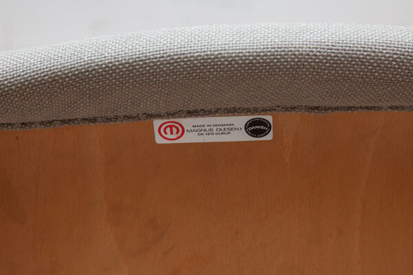 Fauteuil en porte-à-faux conçu par Magnus Olesen, Danemark, 1975