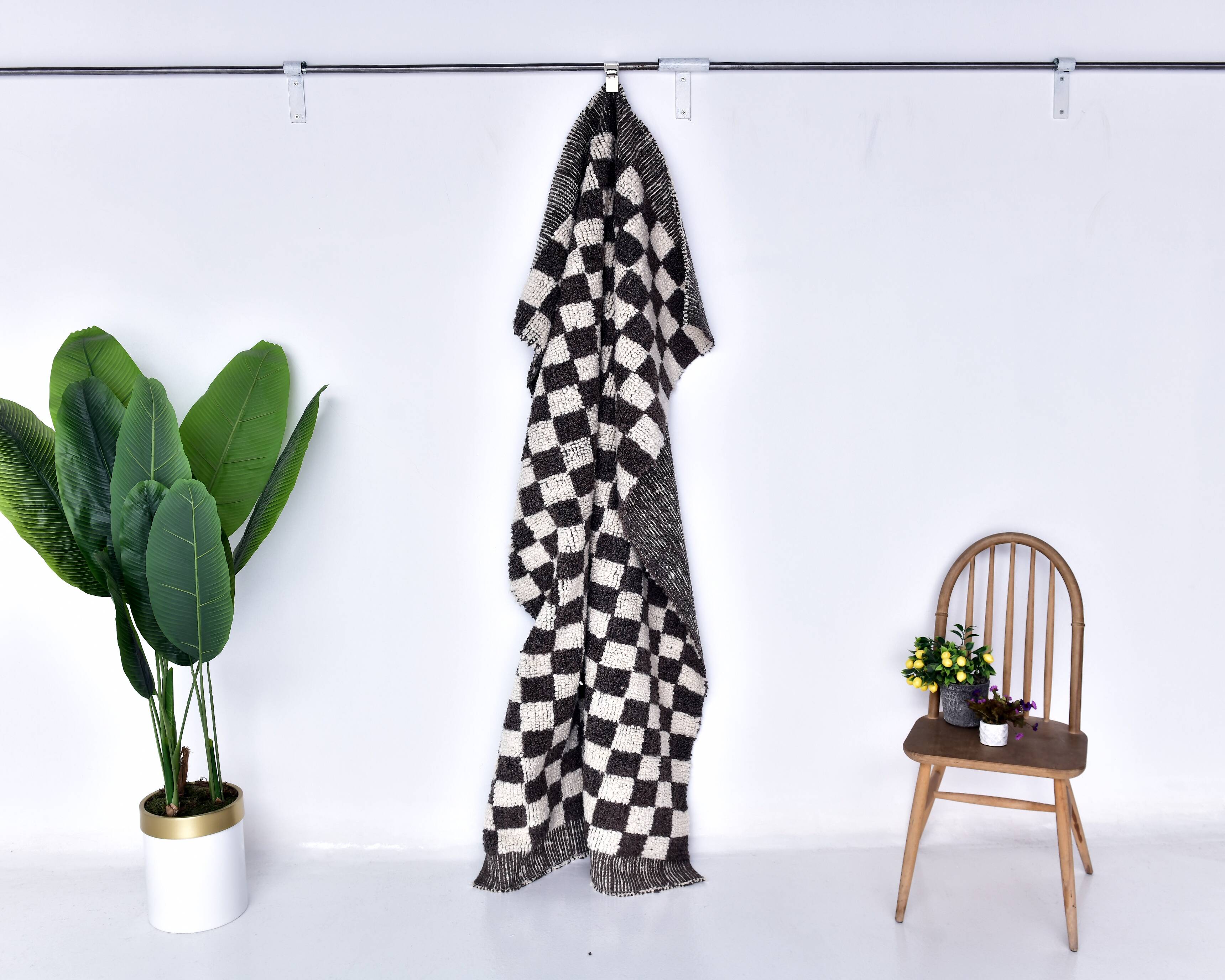 4x7 Checkered Moroccan Vintage Rug 138x208Cm SK 241966