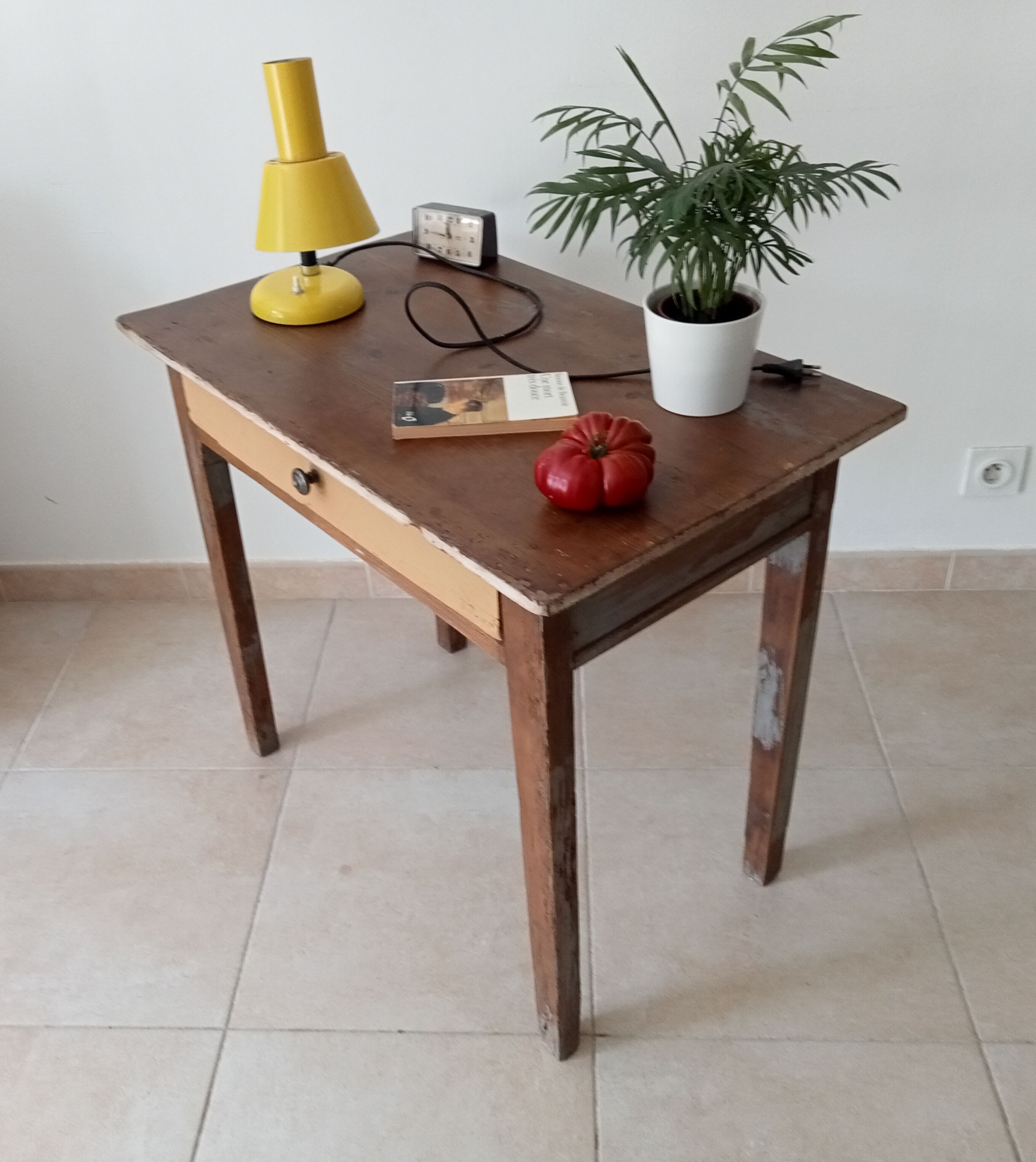 Petite table ancienne de ferme