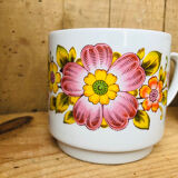 Lot 2 cups Monopoli