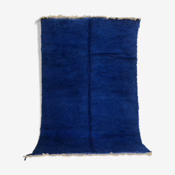 Tapis berbère marocain beni ouarain bleu intense uni 294x207cm