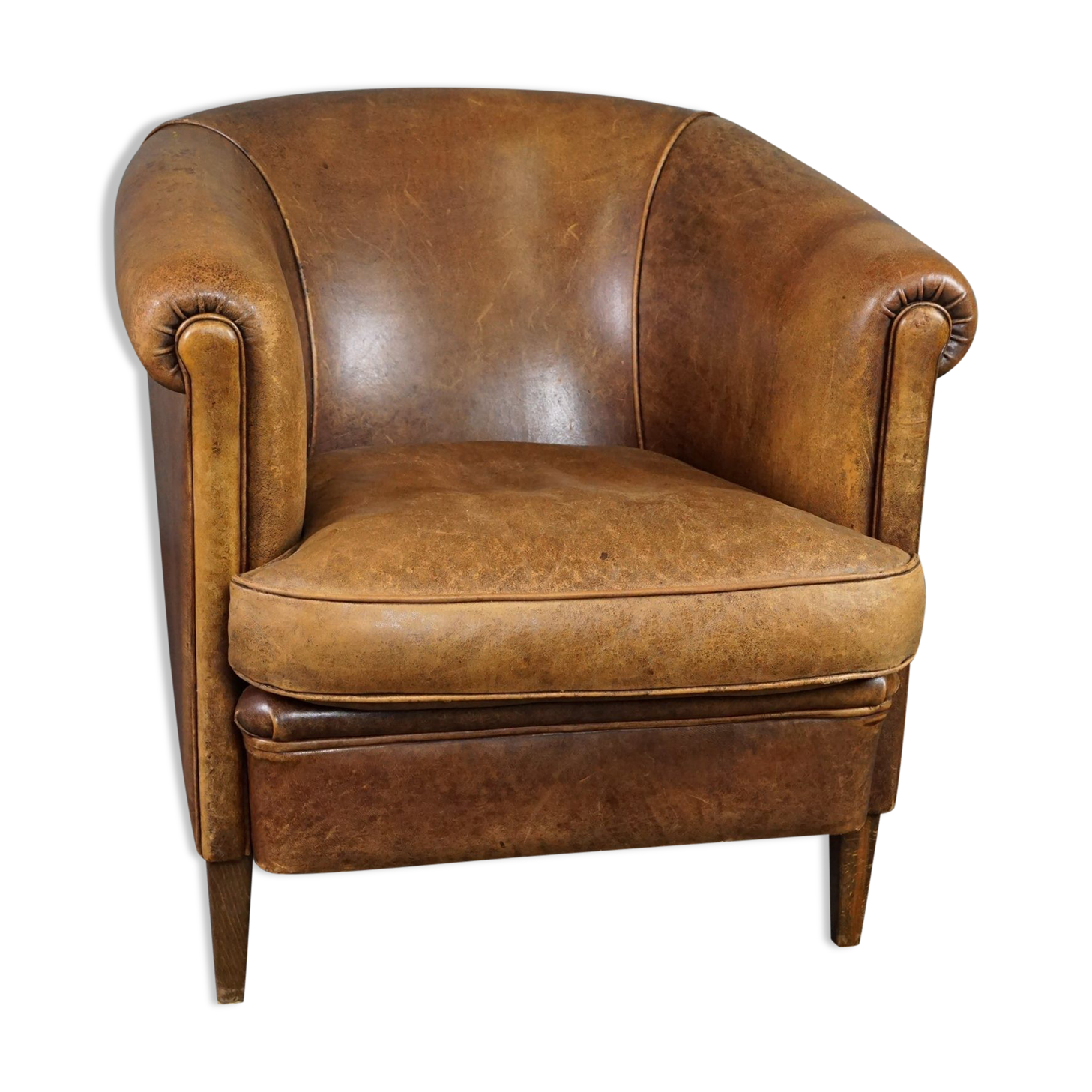 Club armchair in sheepskin