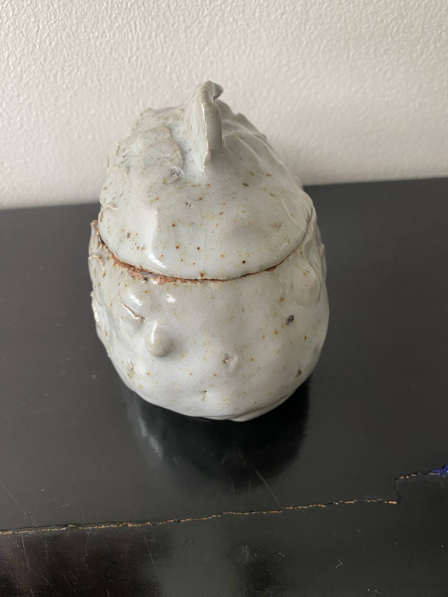 Small Rascasse box in glazed terracotta signed Rochehaut