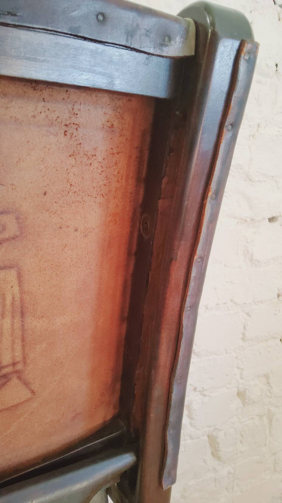 Pair of "Relax" armchairs in leather and wood, Angel I. PAZMINO - 1950