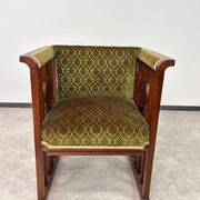 Very rare group of seats from the Vienna Secession.