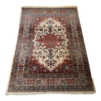 Tapis persan taille 190 cm