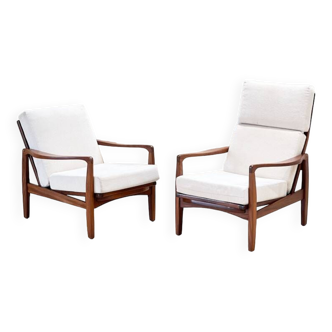 Pair of lounge chairs (Toothill)