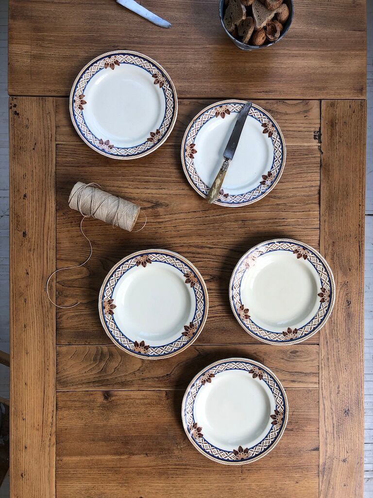 7 Creil Montereau plates