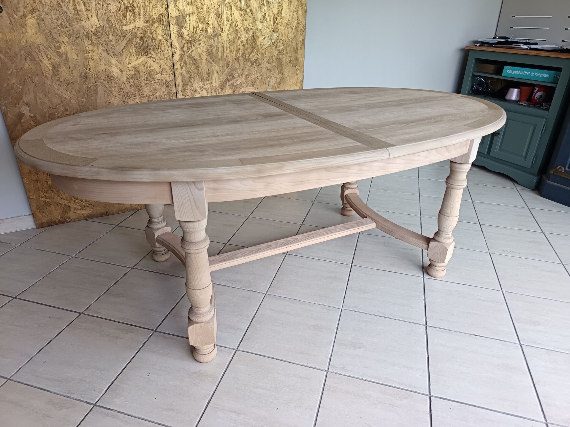 Renovated solid oak extendable oval table