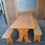 Table et bancs d'auberge